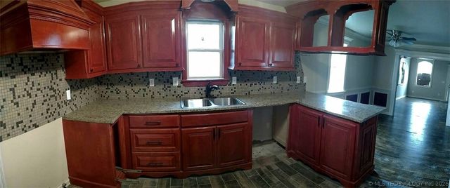 1816 N Atlanta Court, Tulsa, OK 74110