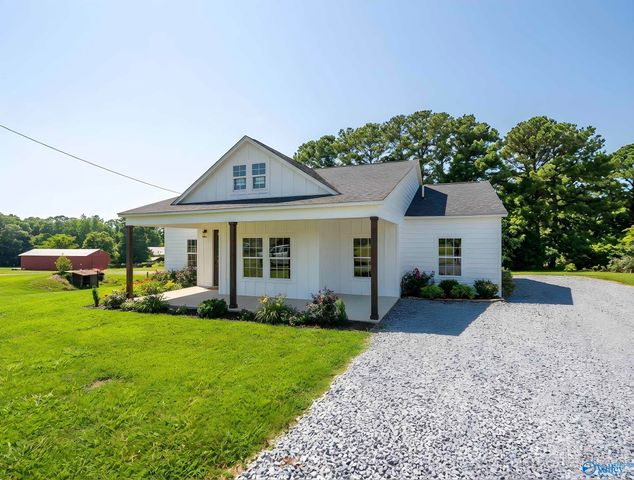 308 County Road 1838, Arab, AL 35016