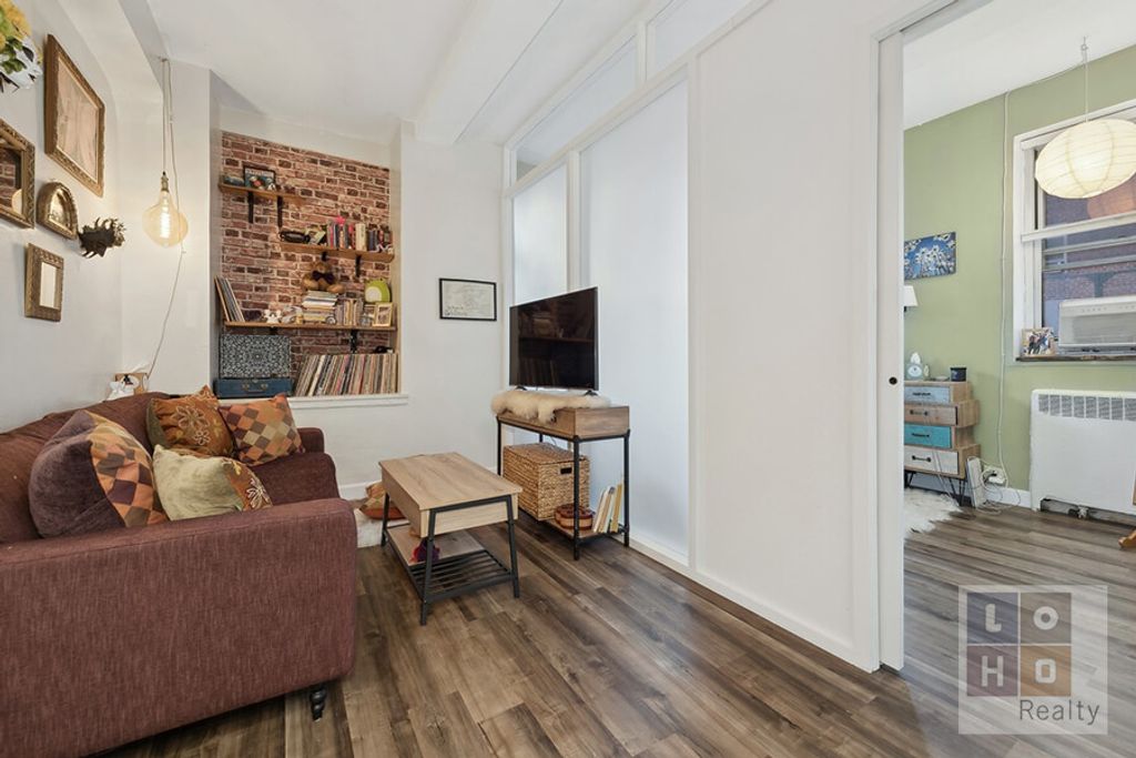 500 Grand Street BGB, New York City, NY 10002