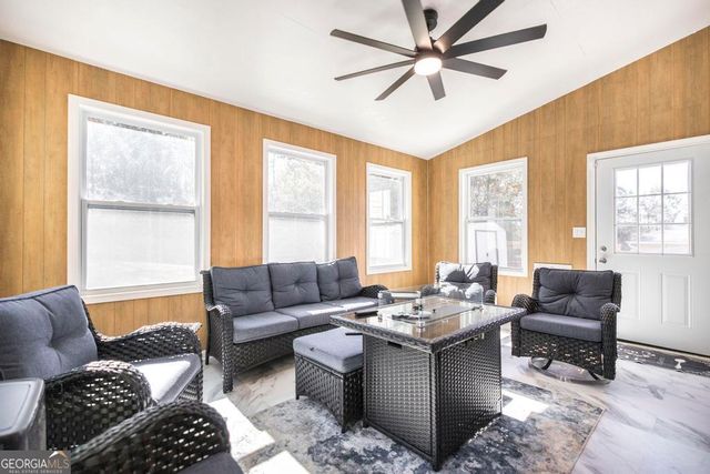 112 Shalako Lane, Lizella, GA 31052