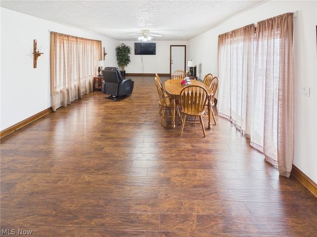 704 23rd Street, Vienna, WV 26105