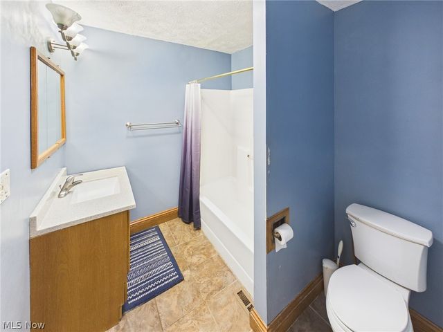 704 23rd Street, Vienna, WV 26105