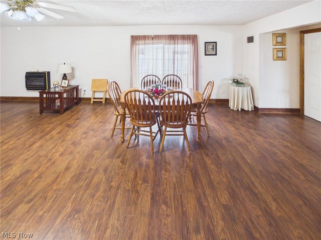 704 23rd Street, Vienna, WV 26105