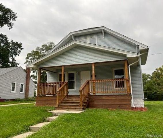 42655 Matter Place, Clinton Charter Township, MI 48036