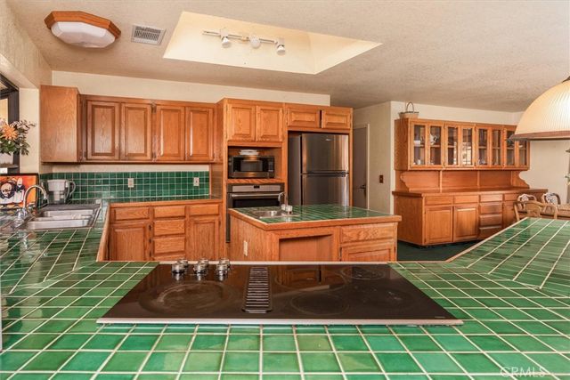 26667 Road 407, Raymond, CA 93653