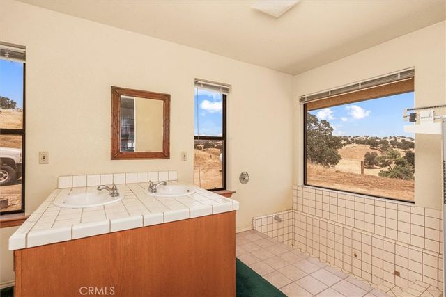 26667 Road 407, Raymond, CA 93653