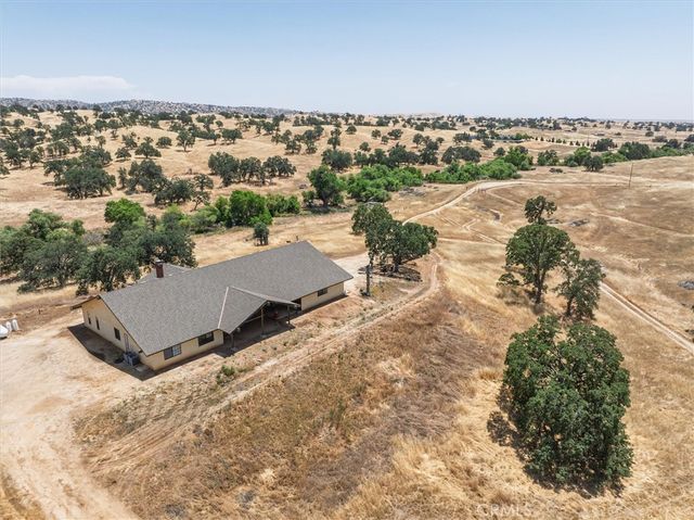 26667 Road 407, Raymond, CA 93653