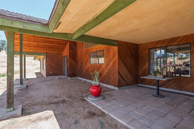 26667 Road 407, Raymond, CA 93653