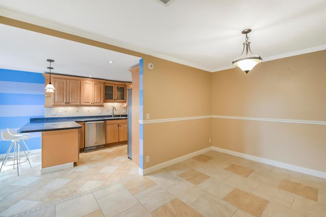 102 Woodland Road, Palm Springs, FL 33461