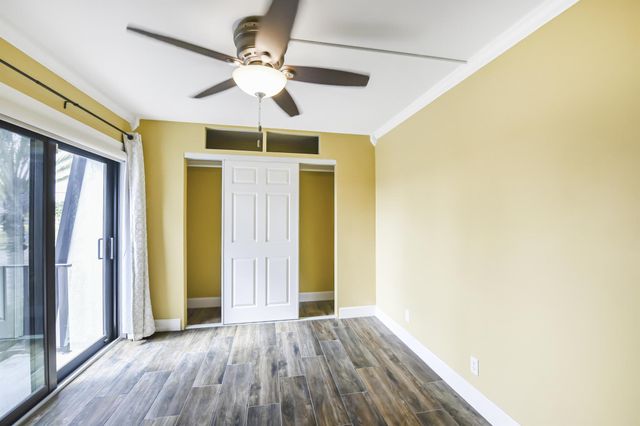 102 Woodland Road, Palm Springs, FL 33461