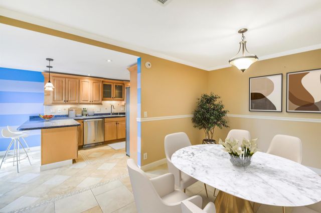 102 Woodland Road, Palm Springs, FL 33461