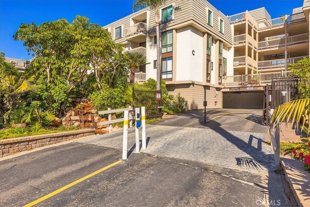 999 N Pacific F103, Oceanside, CA 92054