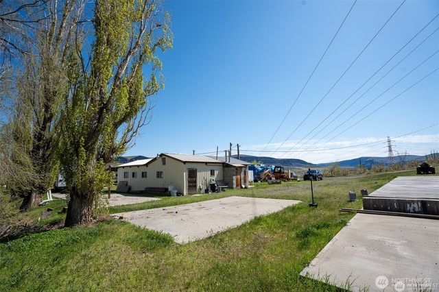 7199 Tarpiscan Road, Malaga, WA 98828