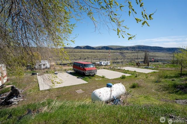 7199 Tarpiscan Road, Malaga, WA 98828