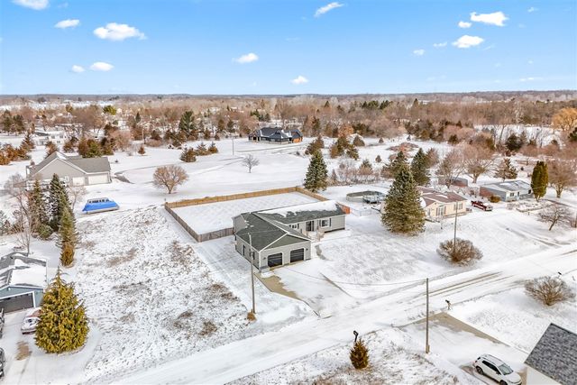 228 Ambler Drive, Brooklyn, MI 49230