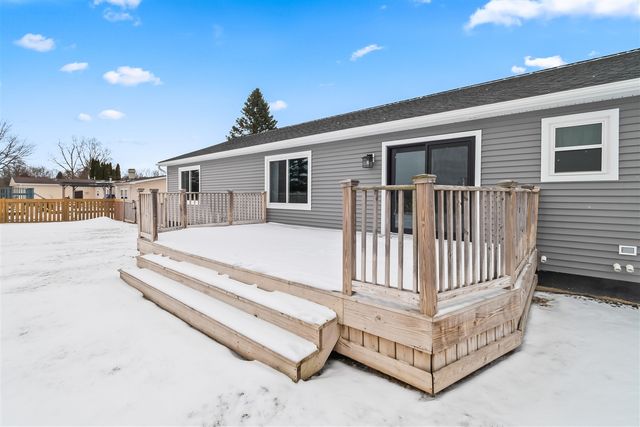 228 Ambler Drive, Brooklyn, MI 49230