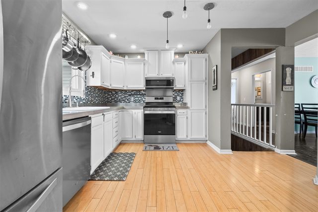 228 Ambler Drive, Brooklyn, MI 49230