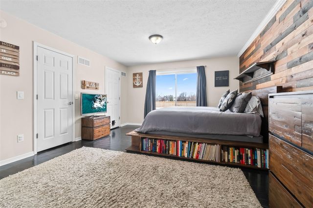 228 Ambler Drive, Brooklyn, MI 49230