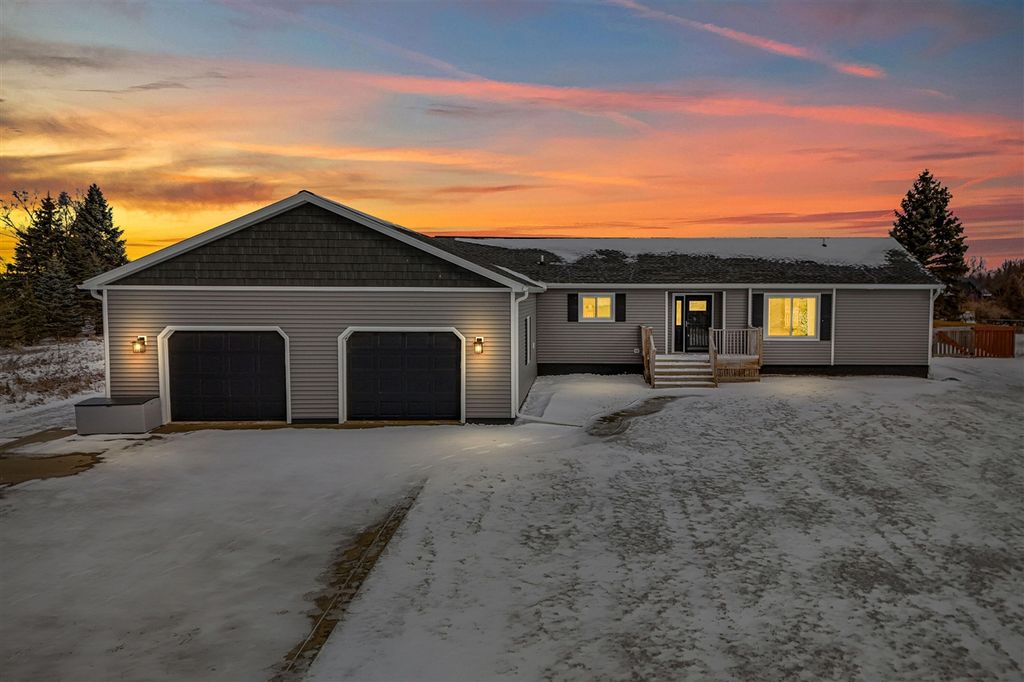 228 Ambler Drive, Brooklyn, MI 49230