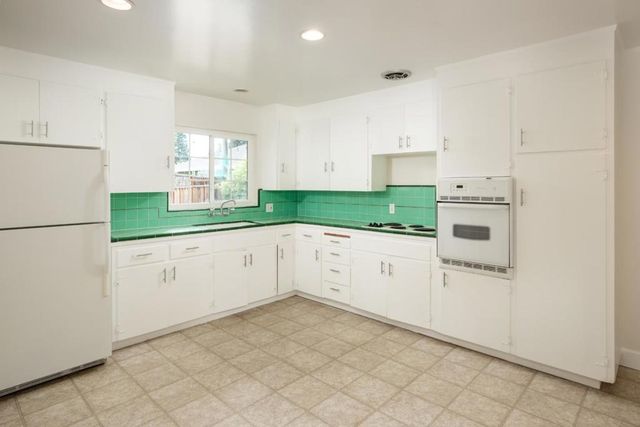 2012 Cabrillo Avenue, Santa Clara, CA 95050