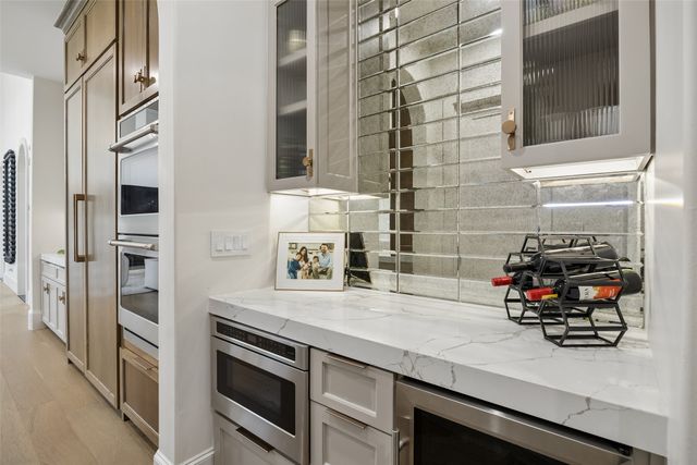 5807 Preston Way, Colleyville, TX 76034