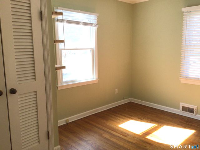 15 Bon Air Avenue, Stamford, CT 06907