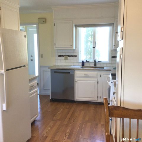 15 Bon Air Avenue, Stamford, CT 06907