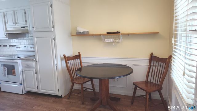 15 Bon Air Avenue, Stamford, CT 06907