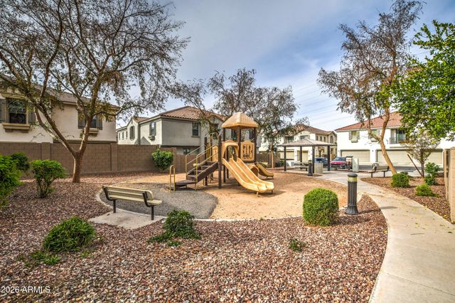 7515 S 30TH Place, Phoenix, AZ 85042