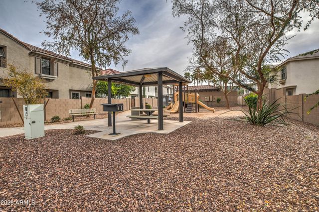 7515 S 30TH Place, Phoenix, AZ 85042