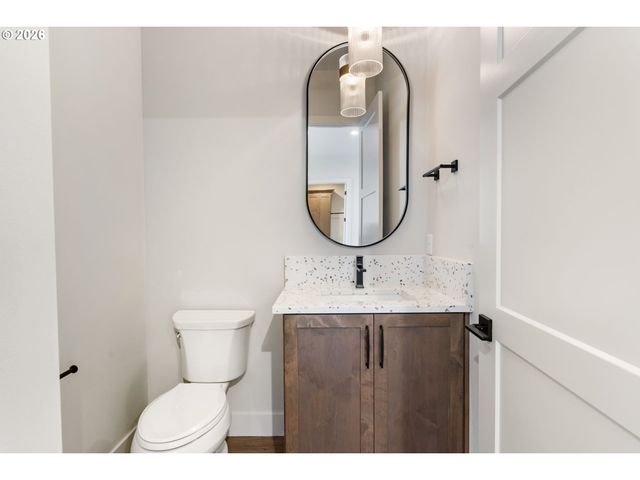 10710 Se 13TH Cir, Vancouver, WA 98664
