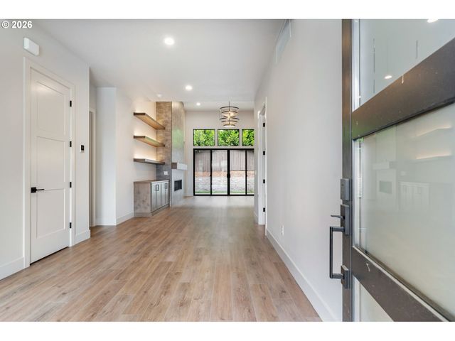 10710 Se 13TH Cir, Vancouver, WA 98664