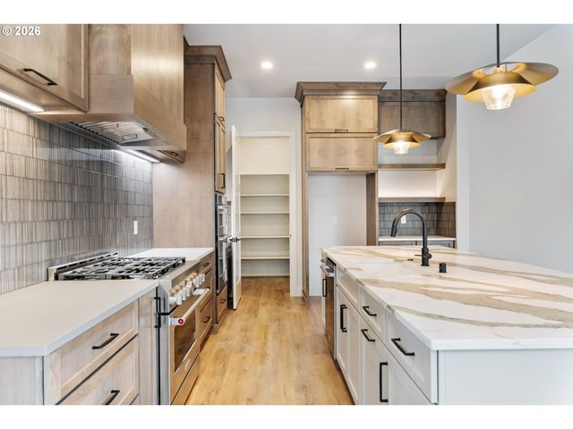10710 Se 13TH Cir, Vancouver, WA 98664
