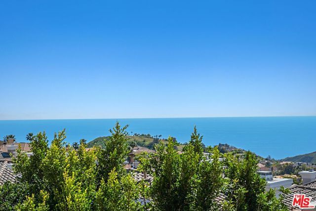 16646 Calle Brittany, Pacific Palisades (los Angeles), CA 90272