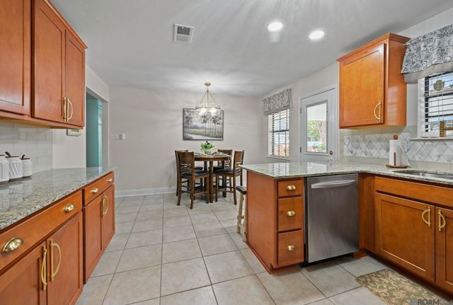 14741 Saddle Ave, Baton Rouge, LA 70818