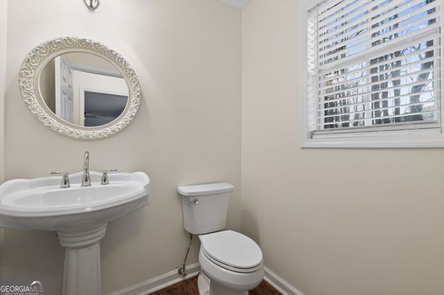 5546 NW Hurstcliffe Drive, Kennesaw, GA 30152