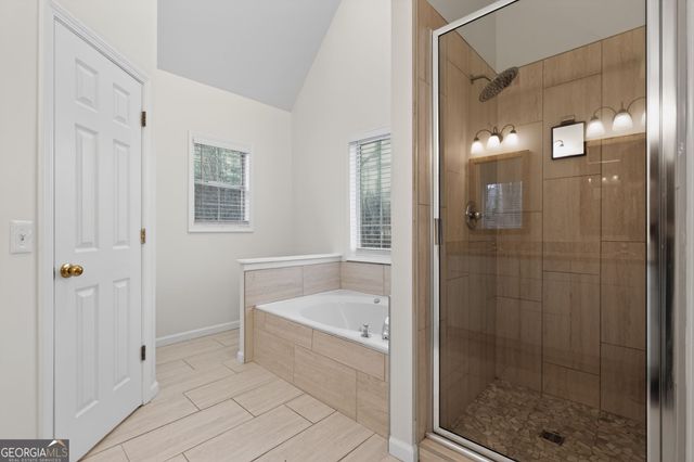 5546 NW Hurstcliffe Drive, Kennesaw, GA 30152