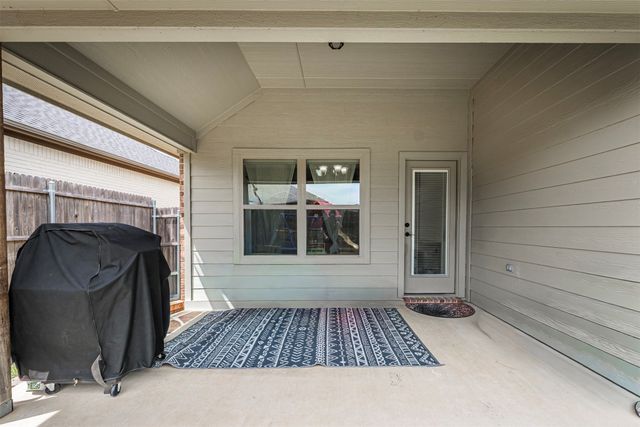 1905 Town Creek Circle, Weatherford, TX 76086