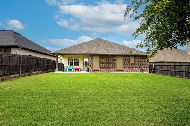 1905 Town Creek Circle, Weatherford, TX 76086
