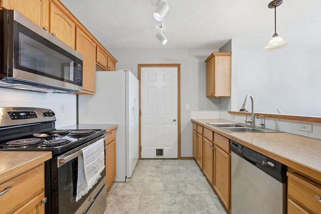 13920 W 12th Ave, Airway Heights, WA 99001