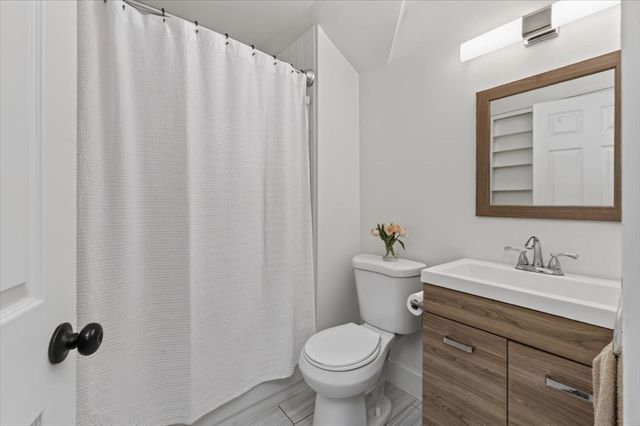 26 School St. 210, Hull, MA 02045