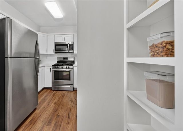 26 School St. 210, Hull, MA 02045