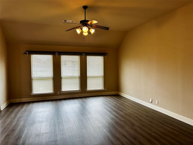 3011 Winecup Court, Heartland, TX 75126