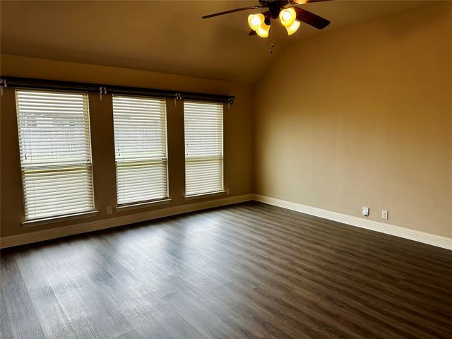 3011 Winecup Court, Heartland, TX 75126