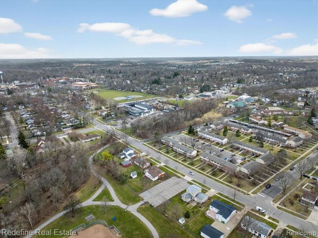 395 Nichols Drive, Saline, MI 48176