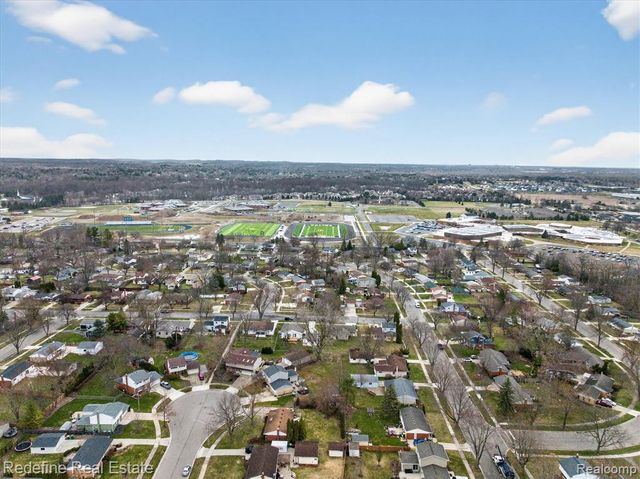 395 Nichols Drive, Saline, MI 48176