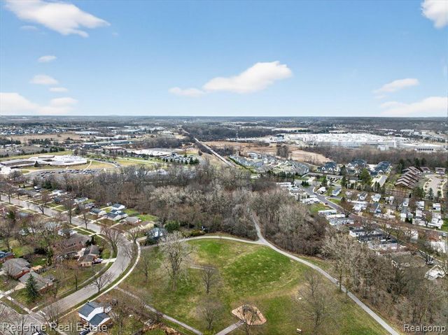 395 Nichols Drive, Saline, MI 48176