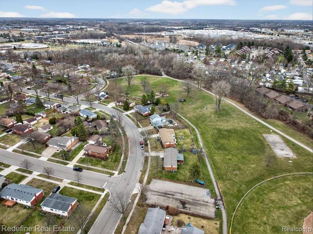 395 Nichols Drive, Saline, MI 48176