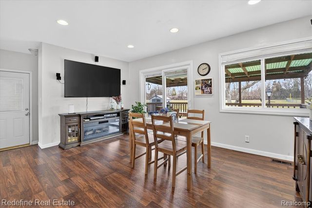 395 Nichols Drive, Saline, MI 48176