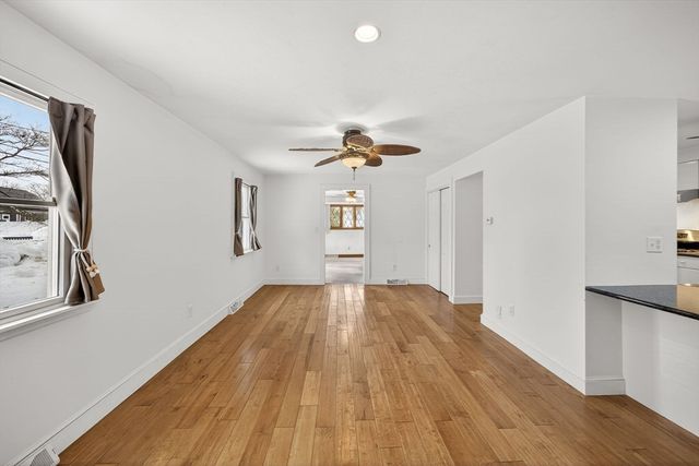 20 Salt Works Road, Wareham, MA 02532